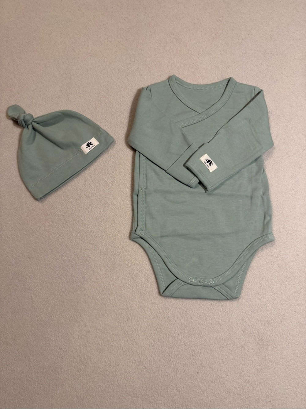 Lille Lei - Infant Kimono-Style Onsie Bodysuit with Hat - Green